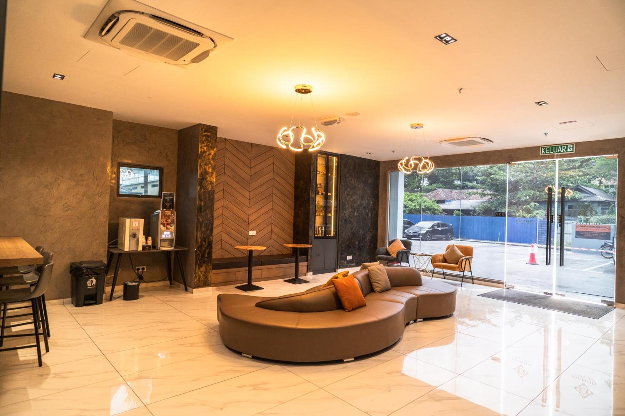 Dj Citi Plaza Hotel & Suites Kuala Terengganu Extérieur photo