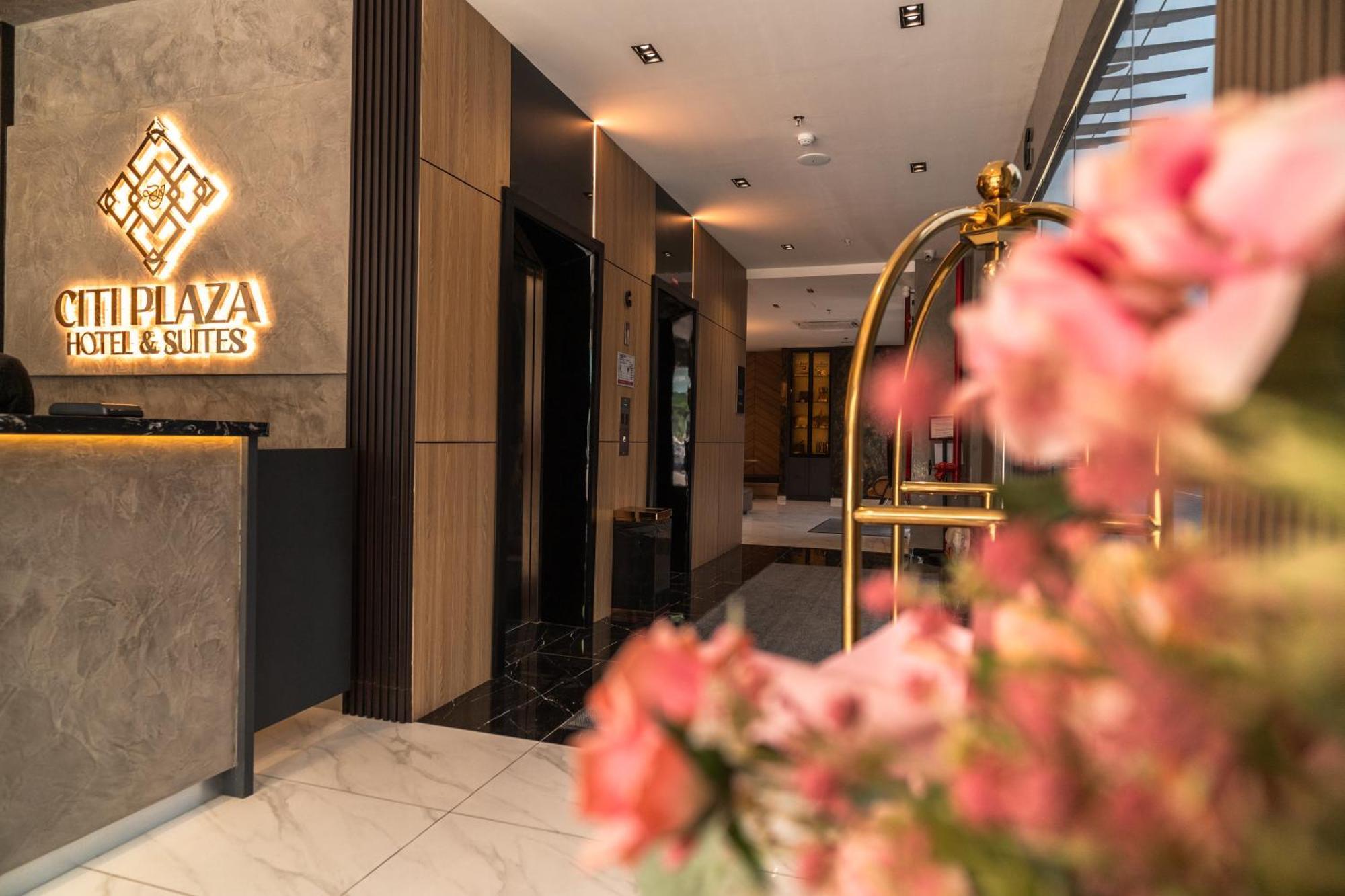 Dj Citi Plaza Hotel & Suites Kuala Terengganu Extérieur photo